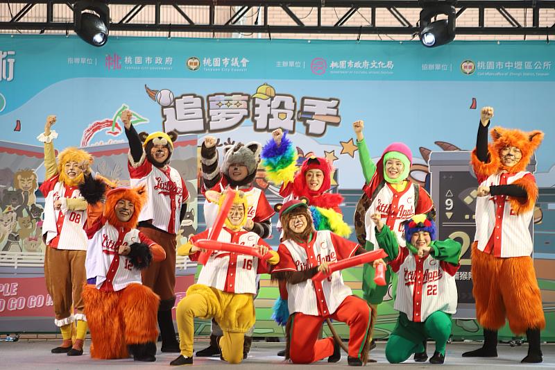 劇中以小山羌「果果」視角，帶領觀眾看她如何鼓起勇氣加入棒球隊、建立自信。