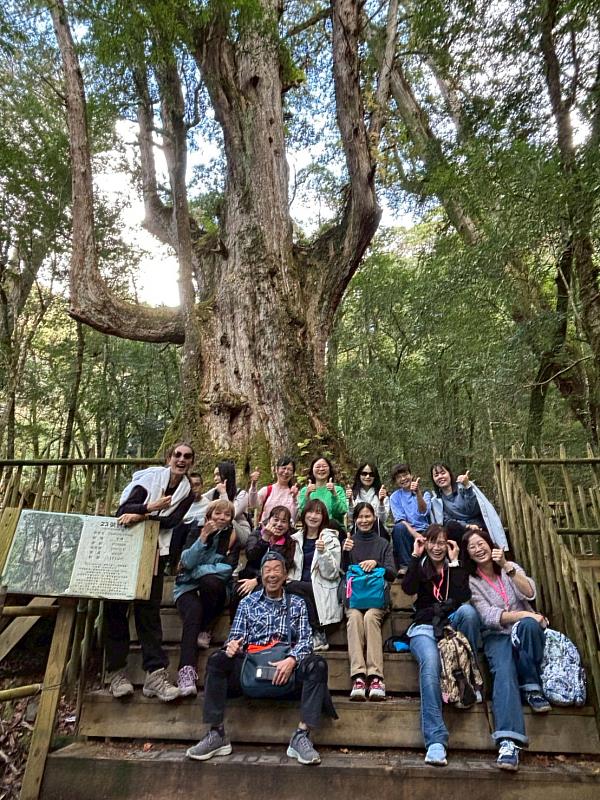 115年4至6月假日旅遊開跑 高雄救國團邀民眾共賞春季美景