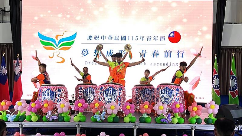 臺中青年節盛會 百位優秀青年綻放光芒