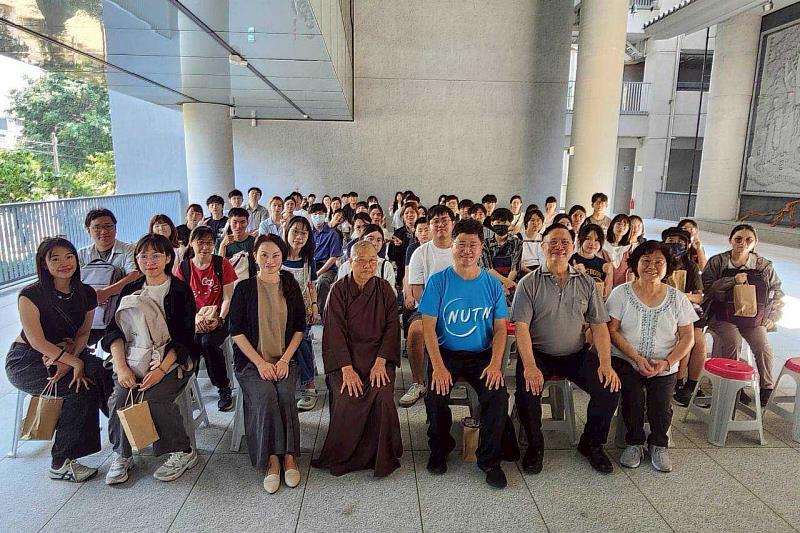 南大透過場域學習連結心理素養與教育實踐，培養未來教師理解學生需求，形塑具溫度的教學關係。