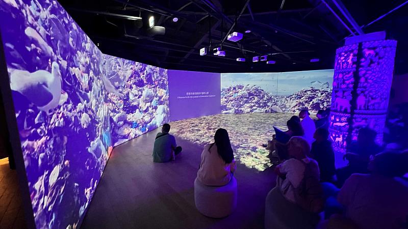 特展透過扎實的空間語言、視覺整合與設計品質打動人心。(靈鷲山佛教教團提供)