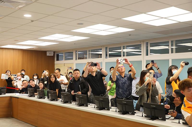 建國二村抵費地全數標脫 17封搶一標 平均溢價率約61％