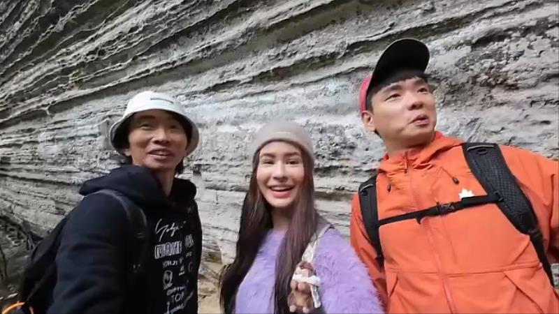 嘉義的光不間斷 嘉義山區4月賞螢季浪漫開跑