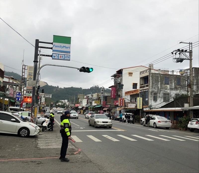 清明祭祖併旅遊潮!東警啟動交通疏導專案