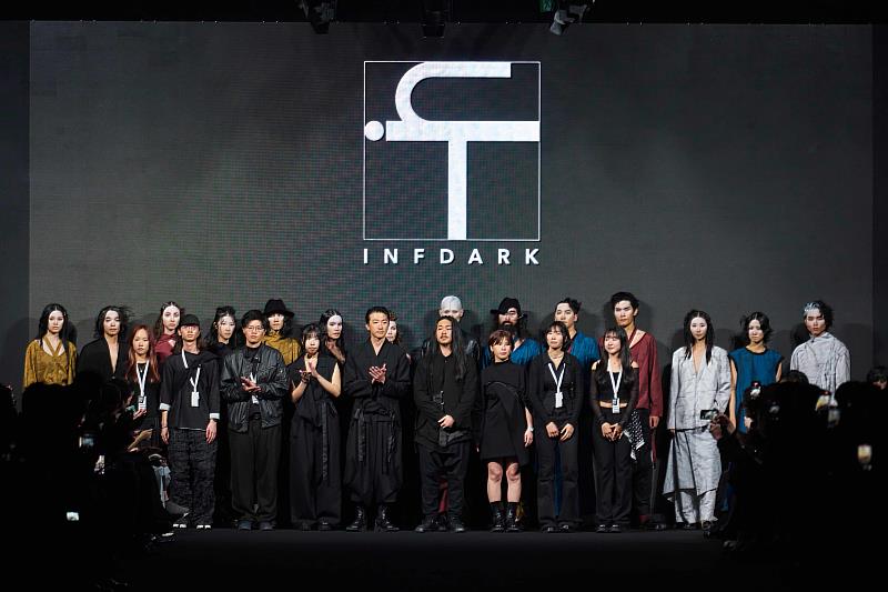 張懷秋末日甦醒揭幕臺北時裝週 INFDARK震撼開場
