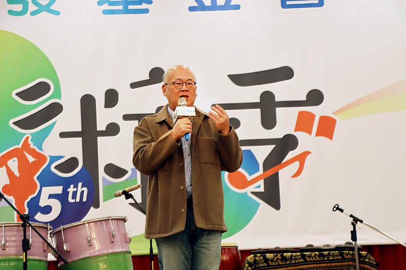 新北市野柳國小校長邱華璋表示，感謝張榮發基金會挹注藝術教育資源，讓偏鄉學子也能接觸傳統藝術文化之美。