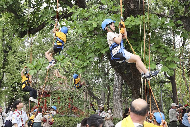 諸羅森友會由市府跨局處設計闖關活動