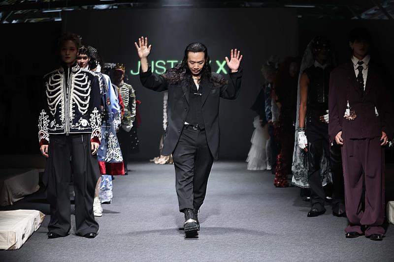 JUST IN XX設計師周裕穎。（麥羨雲 攝）