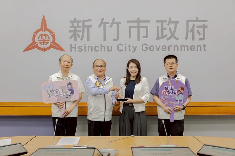 竹市本週市務會議聚焦防詐與防災 高虹安市長：強化預防機制、打造安全韌性城市