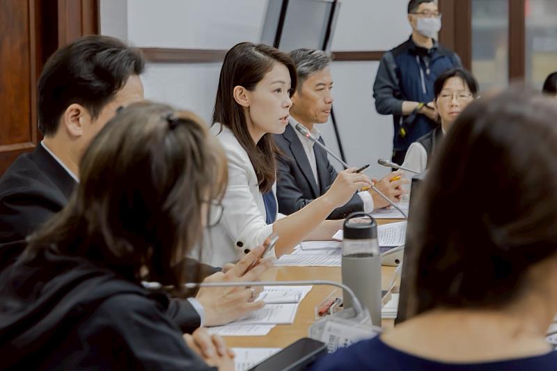 竹市本週市務會議聚焦防詐與防災 高虹安市長:強化預防機制、打造安全韌性城市