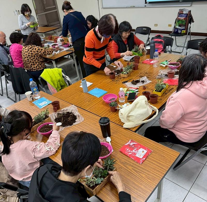 伊甸未來將持續協助照顧者，提升自我照顧意識與壓力調適能力。