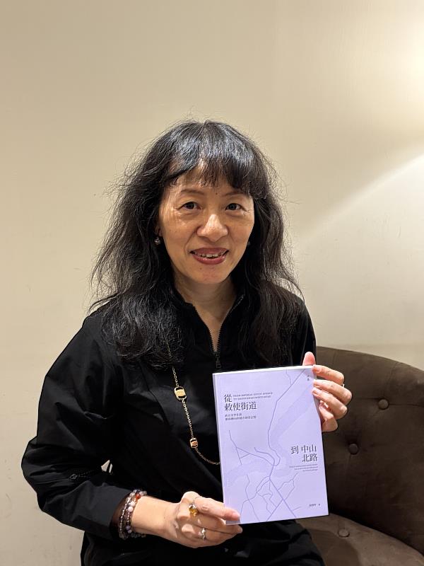 淡水古蹟博物館「滬尾講堂」邀請國立臺灣藝術大學藝術管理與文化政策研究所教授兼所長殷寶寧，探討「反拒斥與再連結：試論札哈哈蒂建築設計美學」。