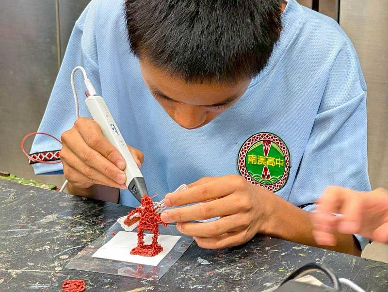 3D列印筆體驗，活動設計結合新興科技與文化創意。