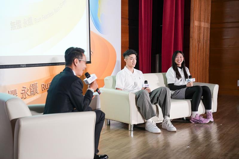 台師大擊劍選手李讓、中央大學女子網球隊選手李謙分享心目中的全大運。