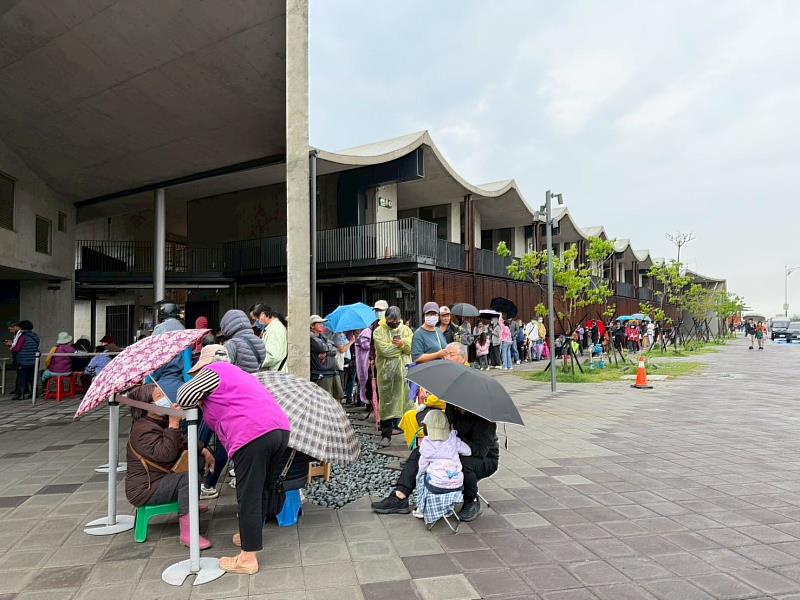 竹風漁市開幕2個月吸引逾60萬人次朝聖。