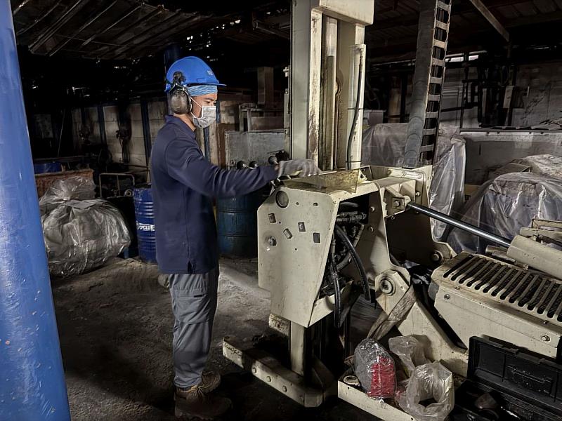 環保局進行事業土地查證作業。