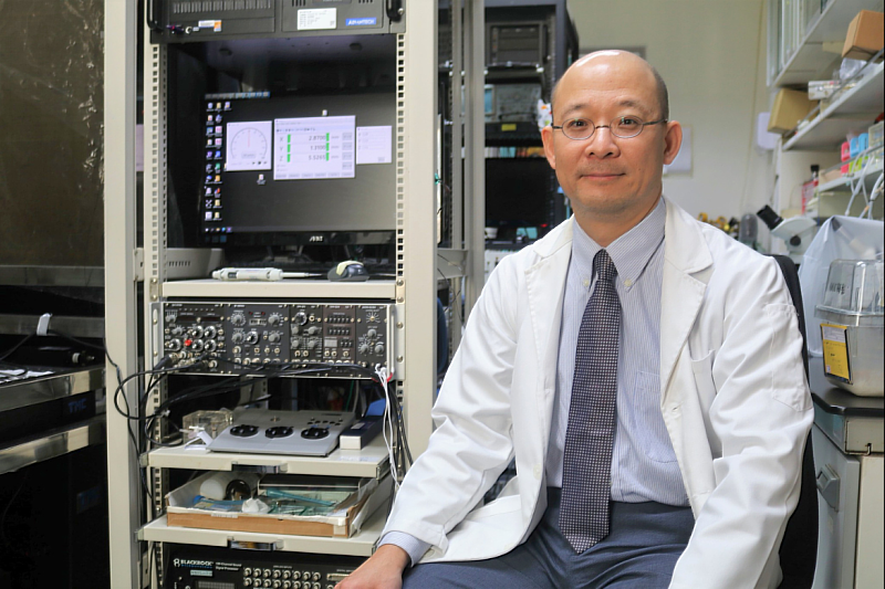Professor Cheng-Chang Lien, Dean of NYCU’s College of Life Sciences, specializes in neural circuit dynamics and translational neuroscience.