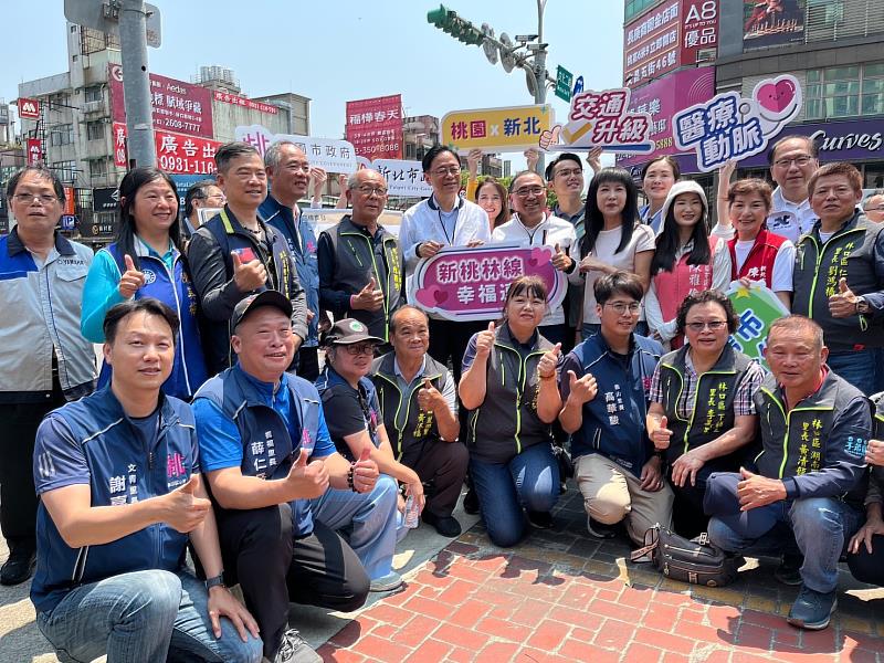 貴賓合影大合照。