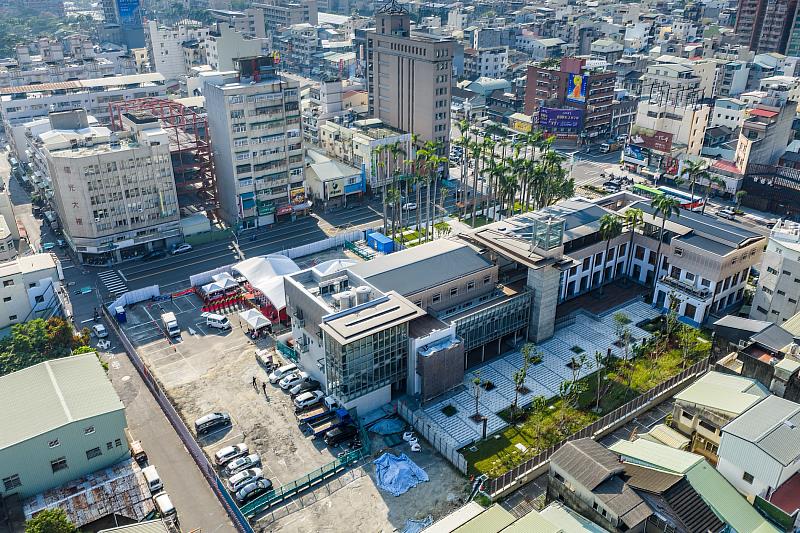 嘉市舊市公所地下停車場動土，斥資4.8億元活化歷史場域，強化交通機能。