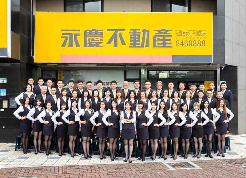 唐嘉萍打造團隊共戰的文化，以友善合作建立共好氛圍。