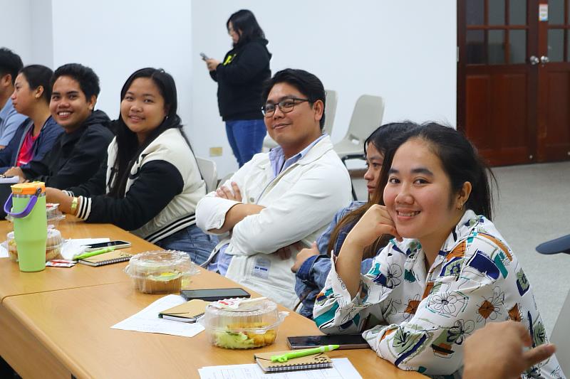 南華大學舉辦境外新生說明會，國際生積極參與。