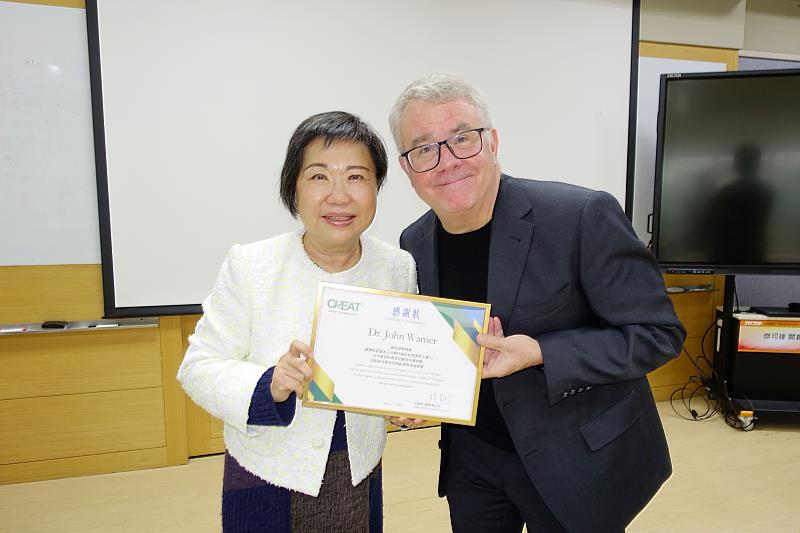 四維集團大環淨 綠色化學之父Dr. Warner親臨開講 邀產學共創永續新未來