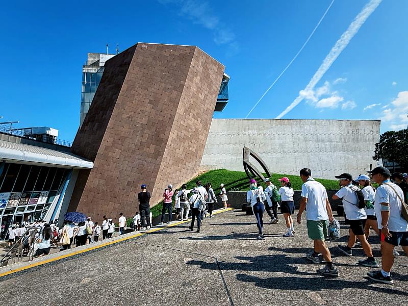 民眾於活動期間憑十三行博物館或淡水古蹟博物館任一館門票,就能免費順遊對岸的友館。(圖為十三行博物館)