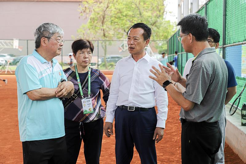 翁章梁關心全中運軟網賽事 勉勵嘉義選手在主場爭取佳績