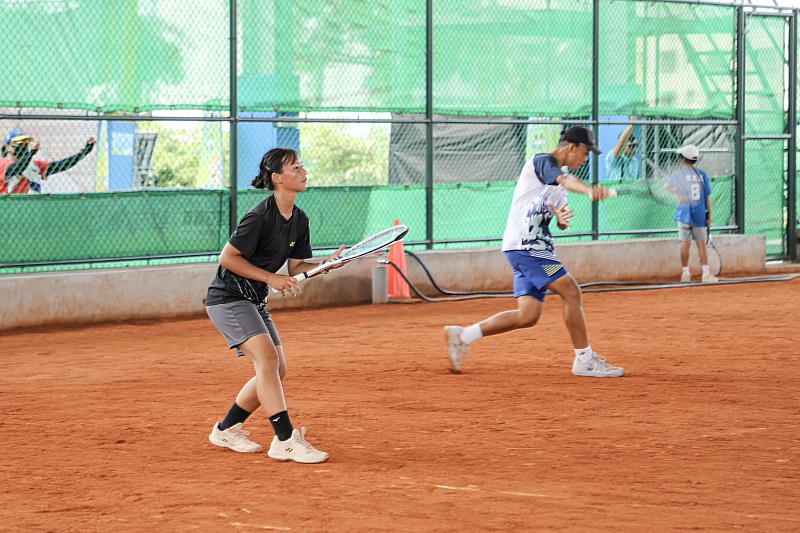 翁章梁關心全中運軟網賽事 勉勵嘉義選手在主場爭取佳績