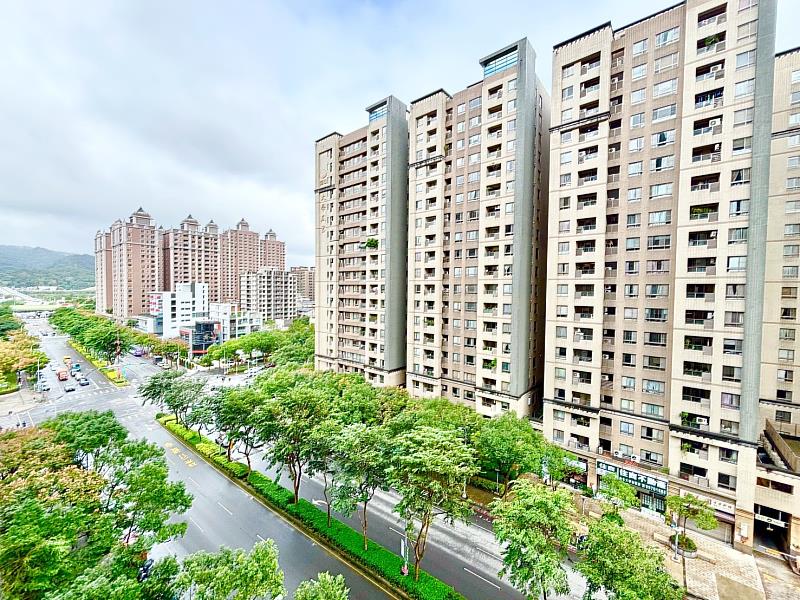 三峽北大特區因三鶯線通車，市場關注度提升。