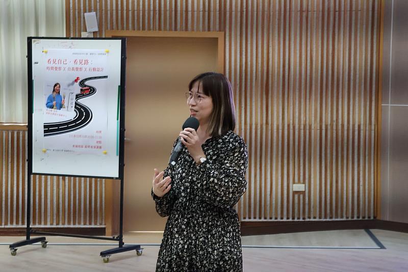 南大邀請彭心儀主任蒞校授課，結合人生經驗與教學引導，帶領同學從日常出發思考時間運用與自我方向。