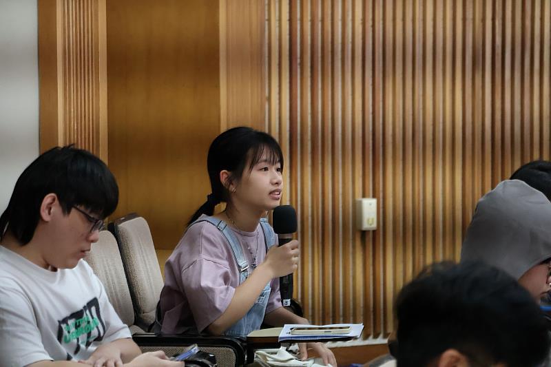 南大講座帶領學生進行「Go Goal Road」練習，將目標轉化為具體行動步驟，呈現課程結合理論與實作的學習歷程。