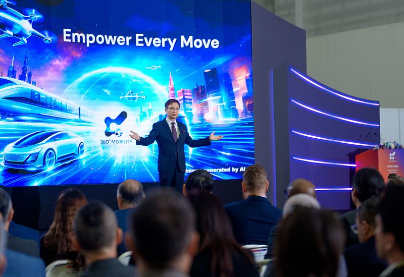 外貿協會董事長黃志芳表示，360° Mobility Mega Shows 以「Empower Every Move」為主題，展現台灣推動智慧與永續移動發展的關鍵實力。（貿協提供）