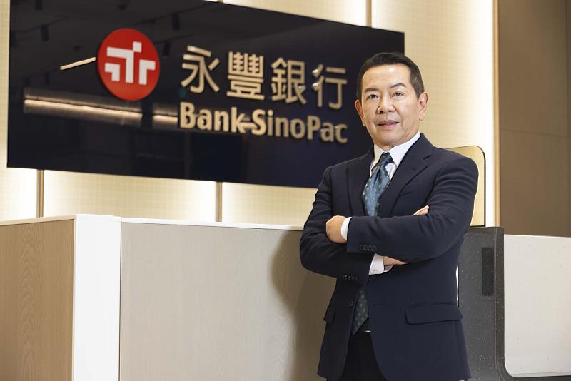 永豐銀行與《經濟日報》共同主辦「2026綠色行動力論壇－智慧綠能新紀元」於4月23日登場，由永豐銀行董事長曹為實及政府、產業代表共同與會，討論能源轉型挑戰與應用。