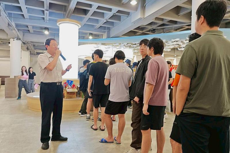 莊季高校長致詞－第一餐廳致詞。