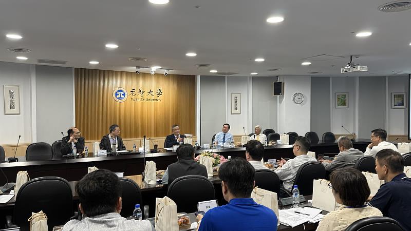 李新穎大使以「從外交經驗到商務實戰」為題，分享其第一線外交歷練。