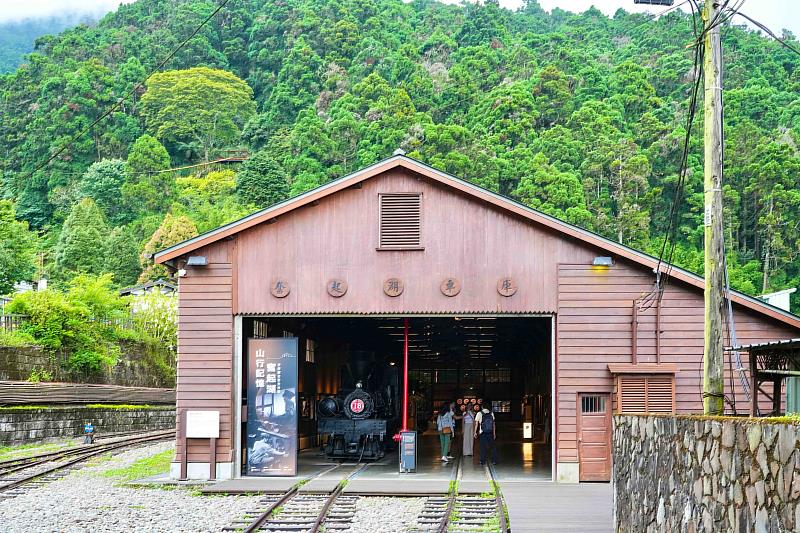 奮起湖－機關車庫