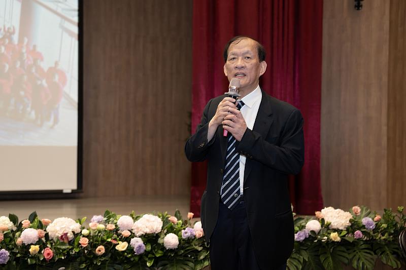 周德陽院長主持AI專題講座。