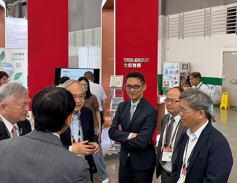 1150415 車電展-電動車聯盟 長官貴賓交流2