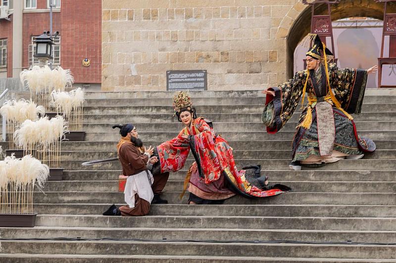 傳奇劇場重現《慾望城國》大戲