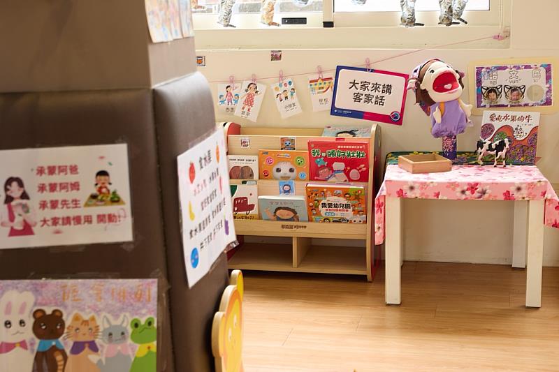 過去10多年來，客委會積極邀請全國幼兒園參與，並結合屏東大學幼教團隊提供的專業指導。