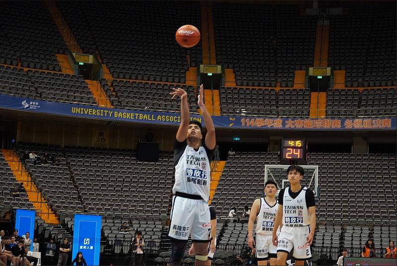 冠軍佳績來自團隊每一位成員的努力與堅持，是長時間累積的結果。