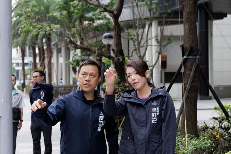 市長高虹安視察視察「慈雲空橋」工程進展。