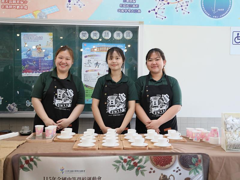 翁章梁赴全中運團本部勉勵22縣市代表隊