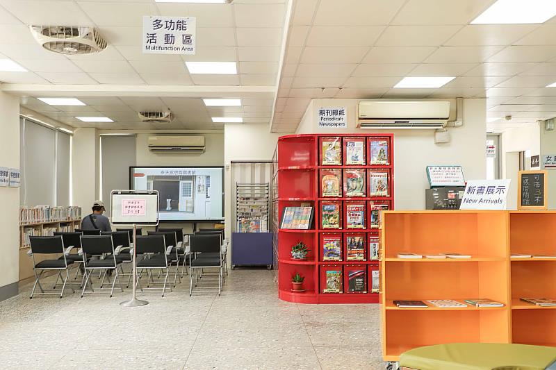 新港圖書館翻新亮相，打造全齡友善閱讀空間-3
