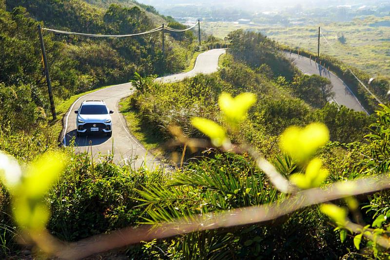 格上租車持續優化車隊結構，擴大導入各類新能源車款，綠能車輛數成長逾20%