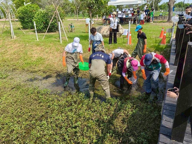 嘉義縣「古文物X未來永續AR」環教活動吸引民眾熱情參與-4