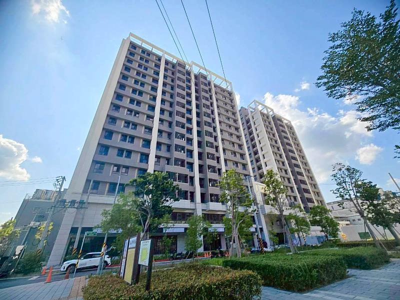 全新落成的泰山中山社宅為泰山區首度推出社宅案。(新北住都中心提供)