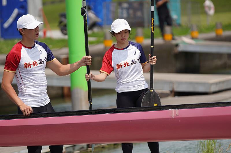 全中運輕艇 微風收官 南港雙星狂掃多金 嘉義選手寫歷史新頁