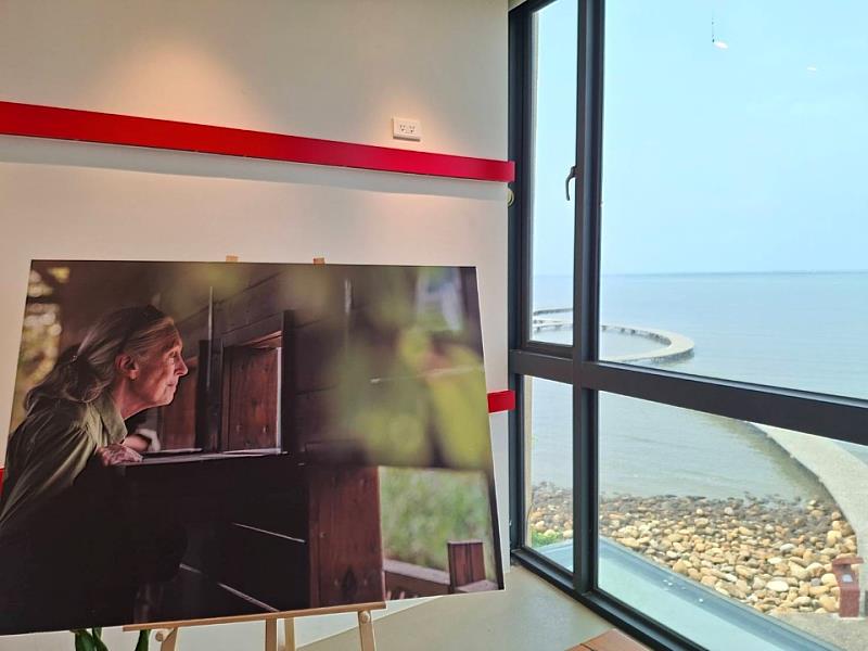 透過影像紀錄深入認識珍古德博士的理念與實踐。